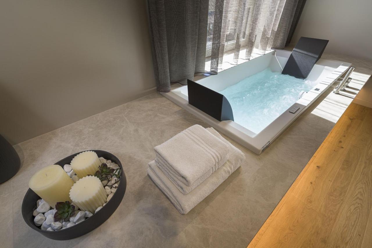 Aera Luxury Suites By Wonderful Italy Катанія Екстер'єр фото