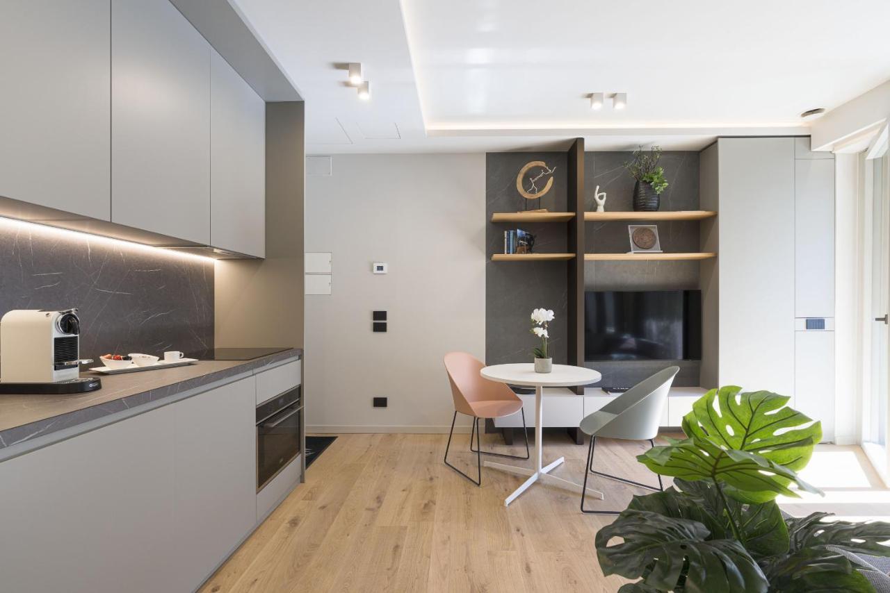 Aera Luxury Suites By Wonderful Italy Катанія Екстер'єр фото