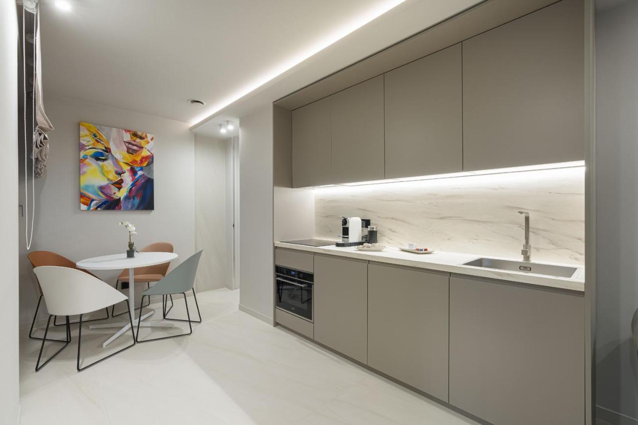 Aera Luxury Suites By Wonderful Italy Катанія Екстер'єр фото