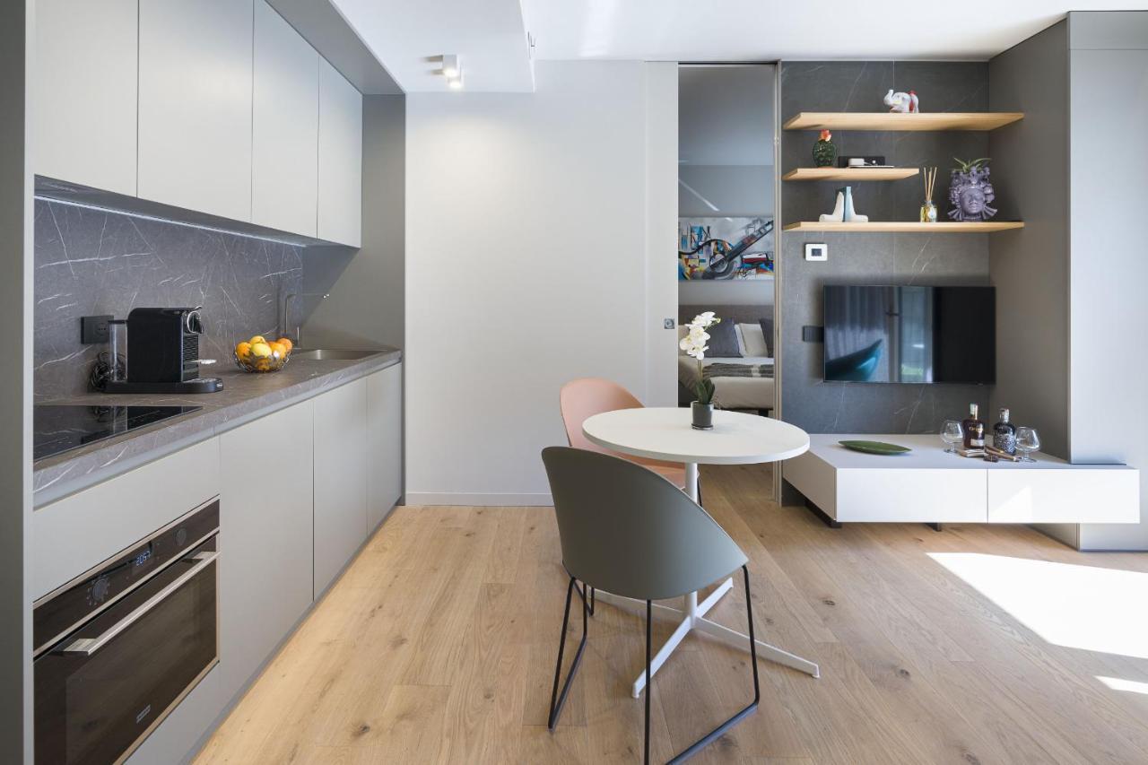 Aera Luxury Suites By Wonderful Italy Катанія Екстер'єр фото